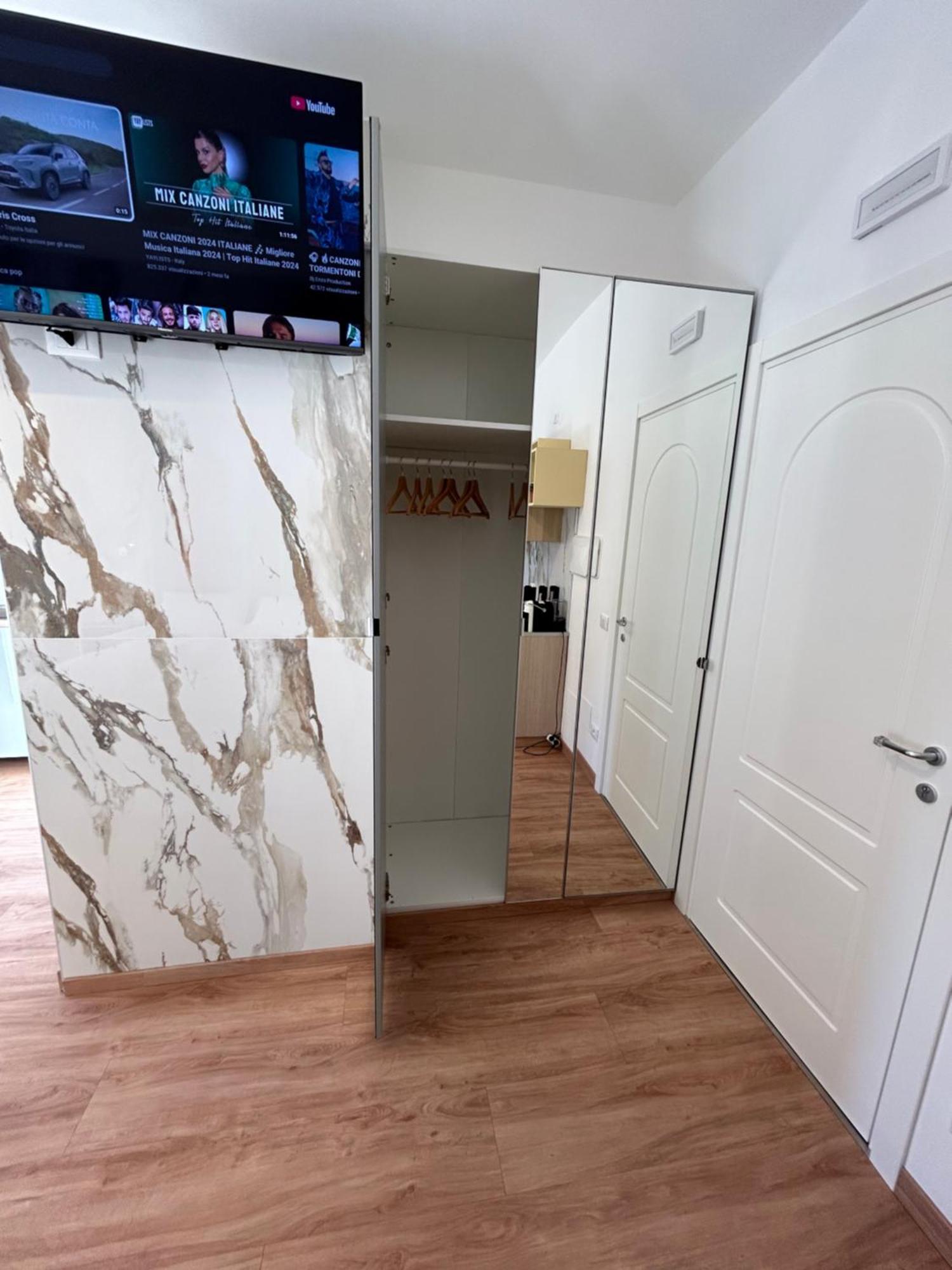 B&B Confort Reggio di Calabria Eksteriør bilde